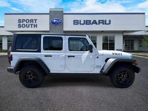 Used 2020 Jeep Wrangler Unlimited Sport AWD/4WD image 2