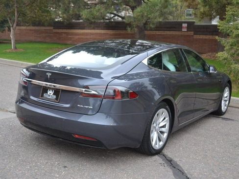Used 2019 Tesla Model S Long Range image 14
