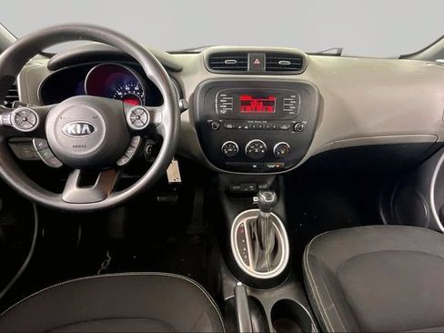 Used 2015 Kia Soul + FWD image 4