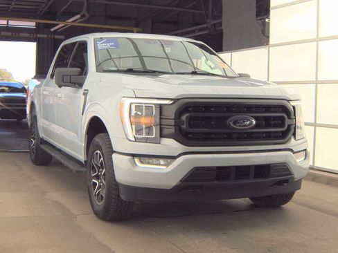 Used 2022 Ford F150 XLT w/ Equipment Group 302A High AWD/4WD image 4