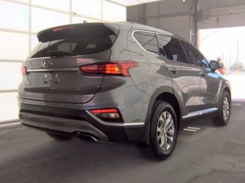Used 2020 Hyundai Santa Fe SEL FWD image 4