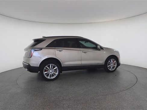 Used 2023 Cadillac XT5 Sportv image 21