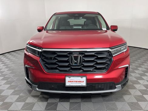 Certified 2025 Honda Pilot EX-L image 17