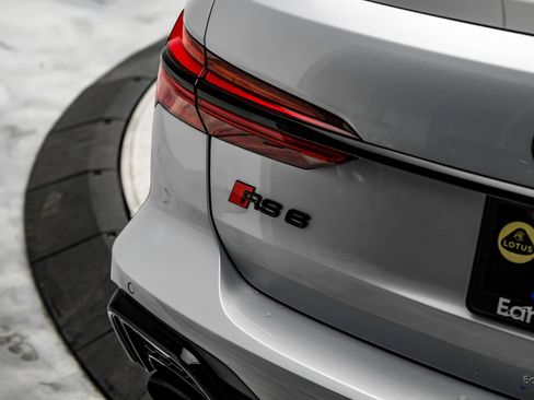 Used 2025 Audi RS 6 performance image 29