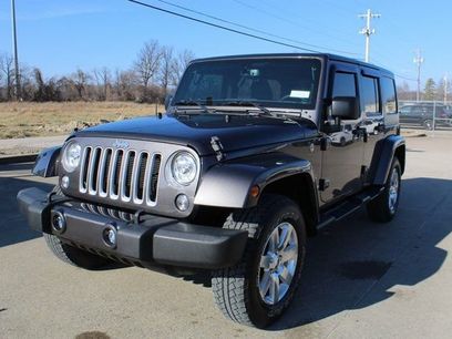 Used 2018 Jeep Wrangler Unlimited Sahara w/ Connectivity Group
