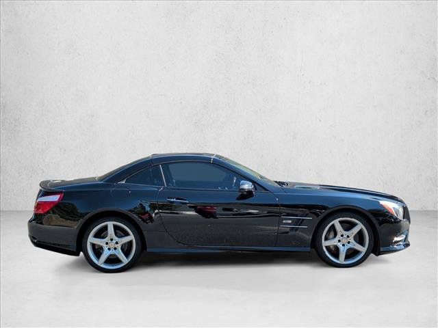 Used 2013 Mercedes-Benz SL 550 image 4