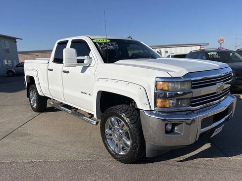 Used 2015 Chevrolet Silverado 2500 LT w/ LT Convenience Package image 8