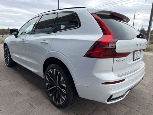 New 2026 Volvo XC60 T8 Ultra w/ Climate Package PRO image 5