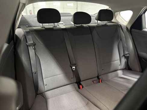 Used 2025 Kia K4 FWD image 16