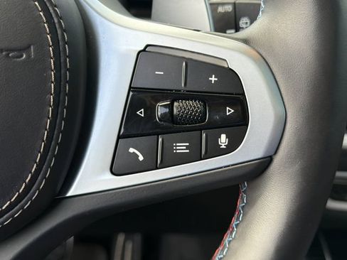 Used 2025 BMW X5 M60i AWD/4WD image 27