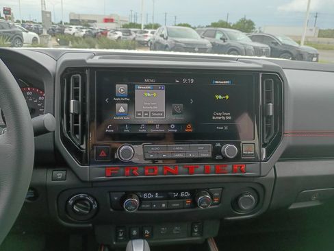 New 2026 Nissan Frontier PRO-4X w/ Tow Package AWD/4WD image 17