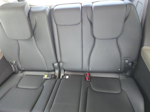 New 2027 Kia Carnival FWD image 17