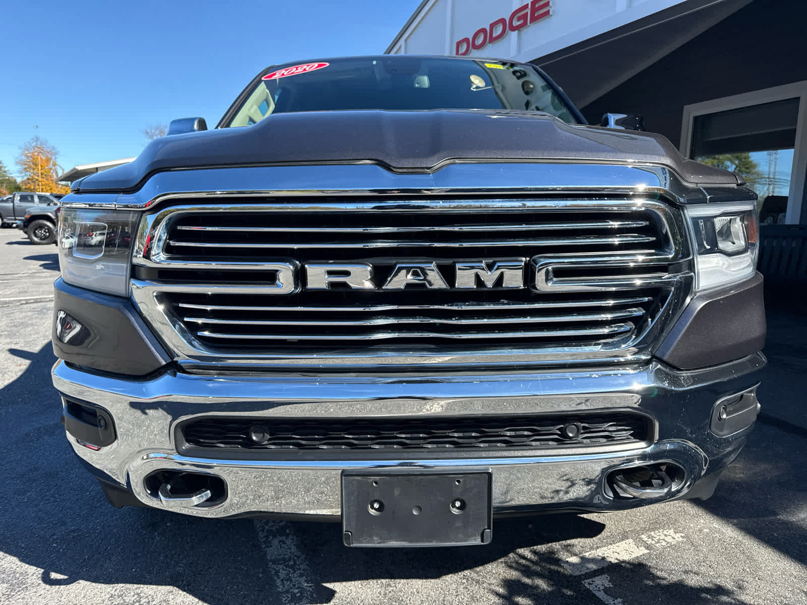Used 2020 RAM 1500 Laramie AWD/4WD image 9