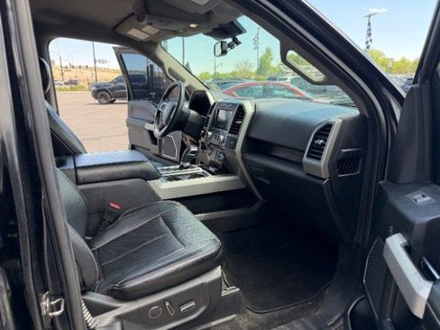 Used 2018 Ford F150 Lariat w/ Equipment Group 502A Luxury AWD/4WD image 21