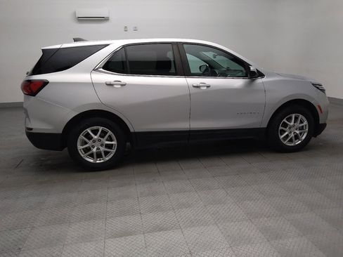 Used 2022 Chevrolet Equinox LT FWD image 10