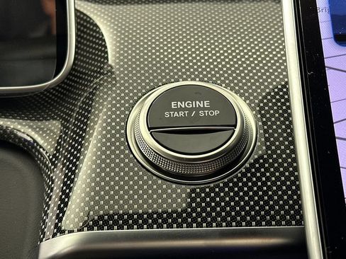 Used 2025 Mercedes-Benz S 63 AMG S image 18