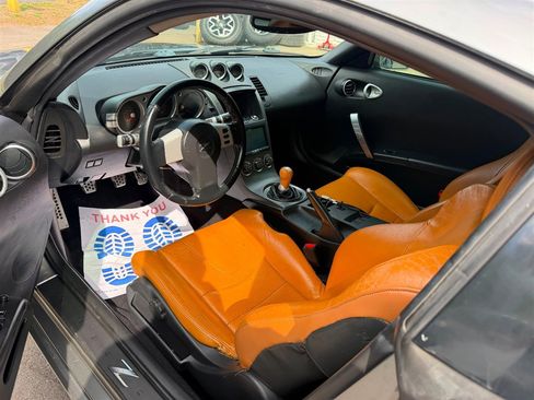 Used 2003 Nissan 350Z Touring w/ Aerodynamics Pkg RWD image 6