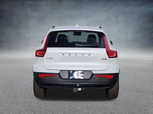 New 2026 Volvo XC40 B5 Ultra w/ Climate Package image 6