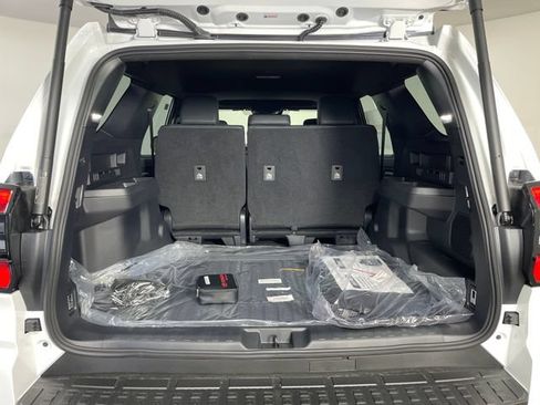 New 2026 Toyota 4Runner TRD Off-Road Premium AWD/4WD image 7