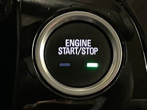 Used 2021 Buick Encore Preferred FWD image 26