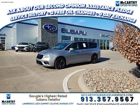 Used 2021 Chrysler Pacifica Limited w/ S Appearance Package image 1