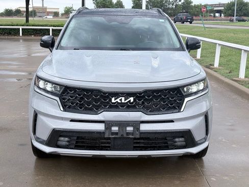 Used 2023 Kia Sorento SX AWD/4WD image 2