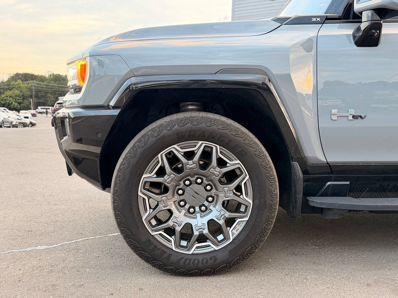 Used 2024 GMC Hummer EV 3X AWD/4WD image 69