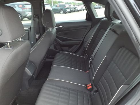 Used 2024 Volkswagen Jetta Sport FWD image 5