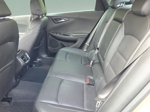 Used 2024 Chevrolet Malibu LT image 10