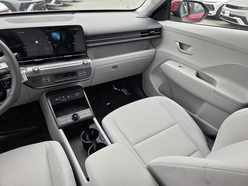 New 2025 Hyundai Kona SEL image 17