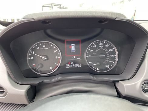 Used 2025 Subaru Crosstrek 2.5i Limited AWD/4WD image 24