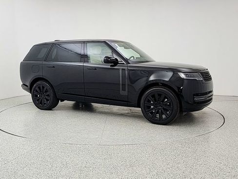 New 2026 Land Rover Range Rover Long Wheelbase SE AWD/4WD image 3
