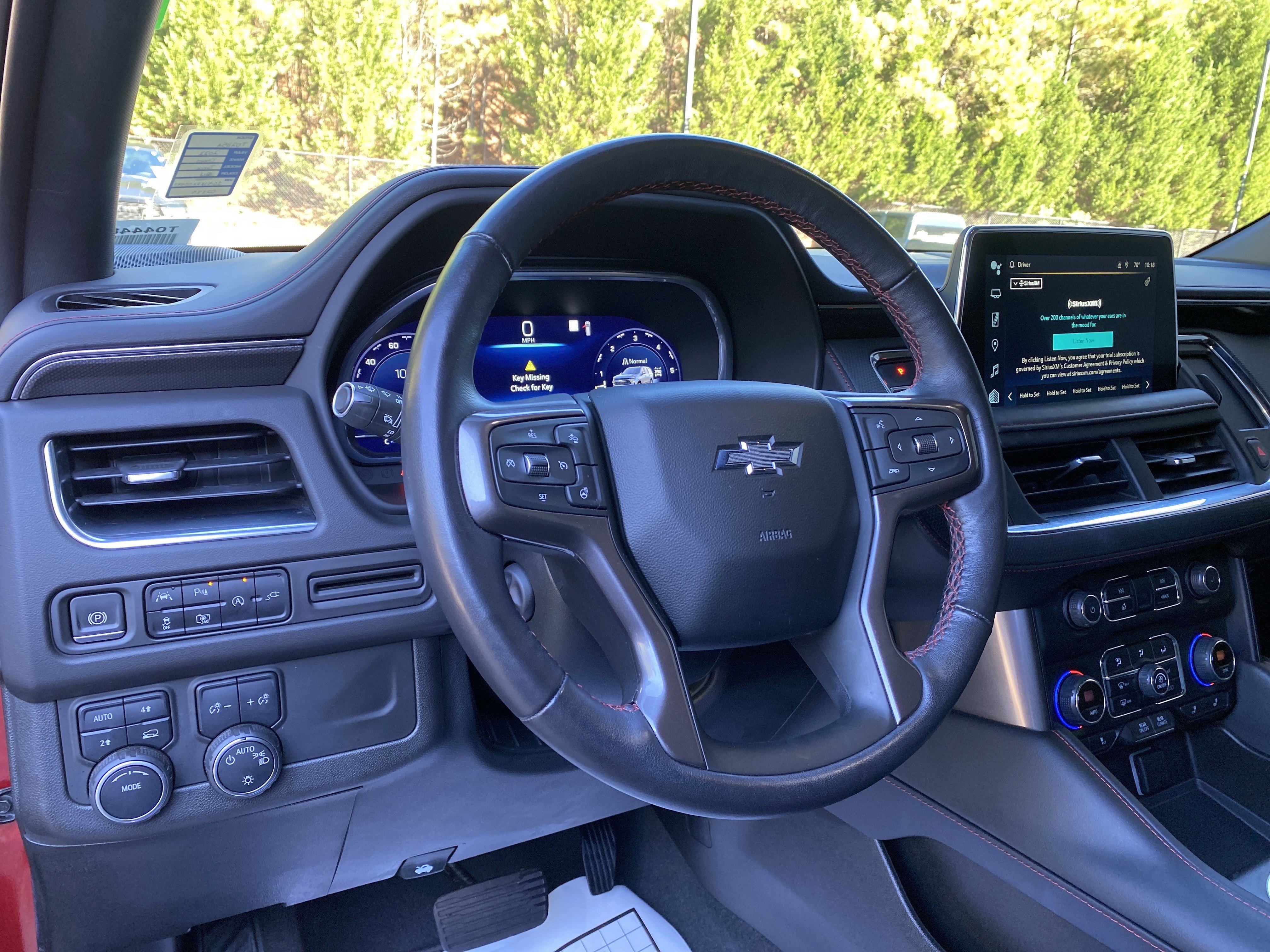 Used 2022 Chevrolet Tahoe RST w/ Luxury Package AWD/4WD image 17