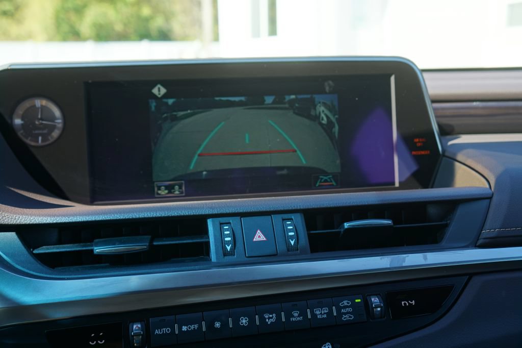 Used 2020 Lexus ES 350 w/ Premium Package FWD image 10