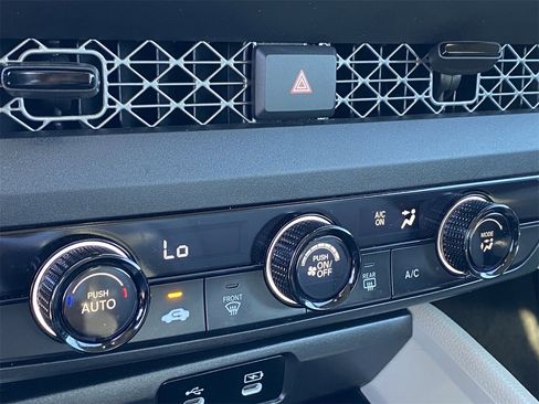 Used 2023 Honda Accord LX image 23