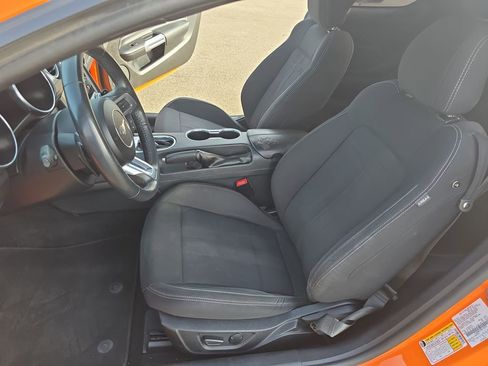 Used 2021 Ford Mustang GT w/ GT Performance Package RWD image 14
