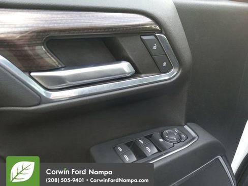 Used 2023 Chevrolet Silverado 1500 LT image 11