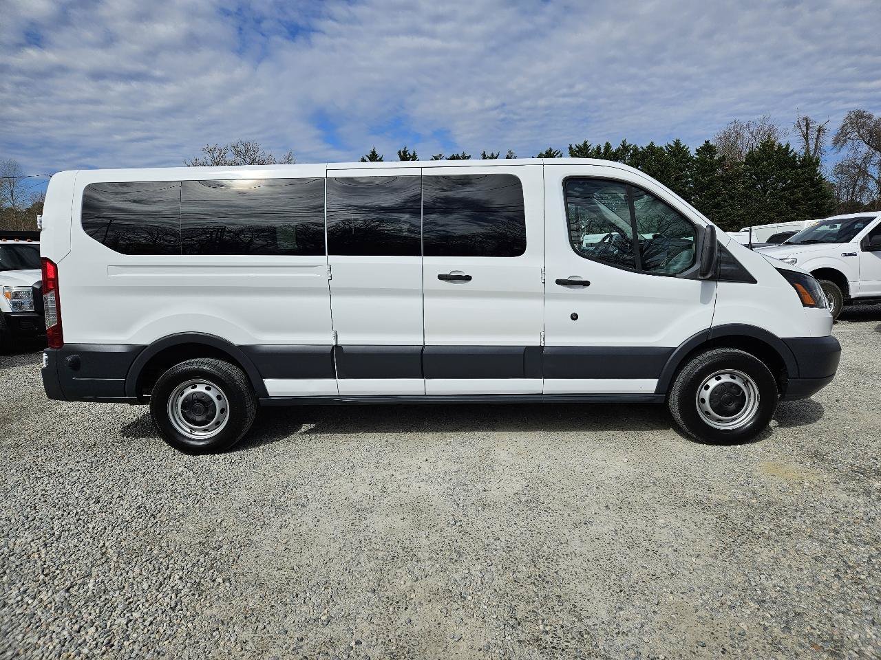 Used 2018 Ford Transit 350 XL RWD image 6