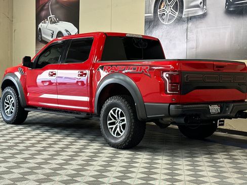 Used 2018 Ford F150 Raptor w/ Equipment Group 802A Luxury AWD/4WD image 6