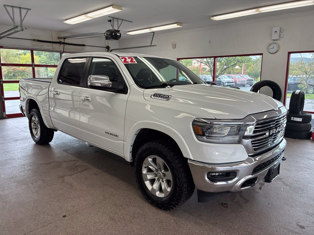Used 2022 RAM 1500 Laramie w/ Off Road Group AWD/4WD image 1