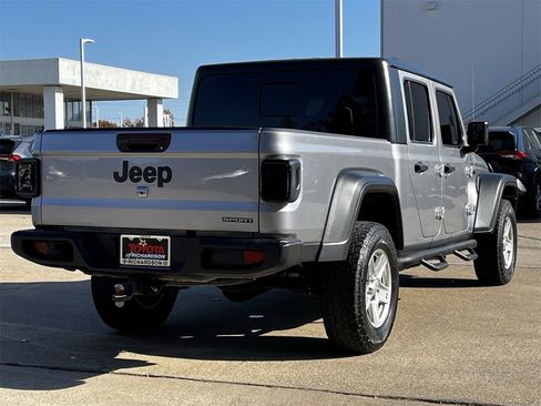 Used 2020 Jeep Gladiator Sport w/ Quick Order Package 24S image 4