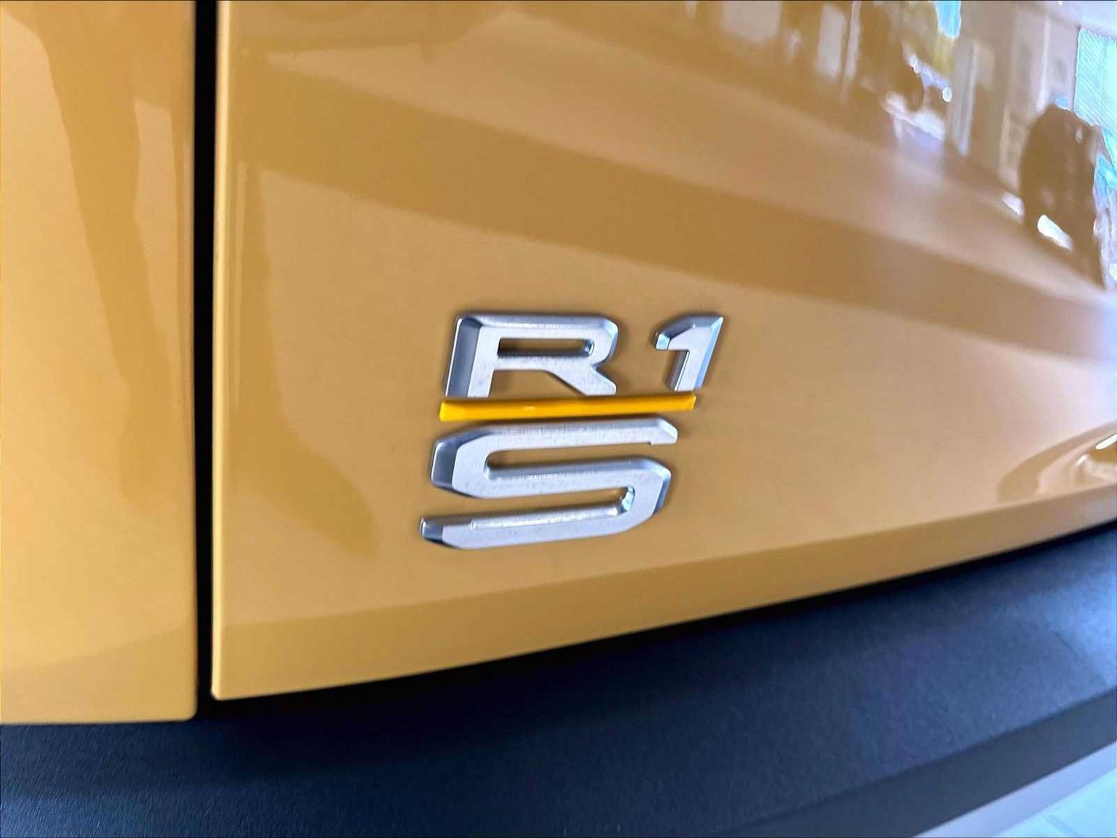Used 2023 Rivian R1S Adventure Quad AWD/4WD image 37