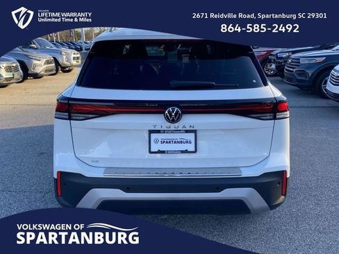 New 2026 Volkswagen Tiguan SE image 5