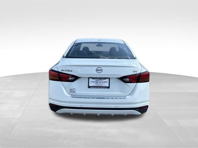 Used 2023 Nissan Altima 2.5 SV FWD image 10