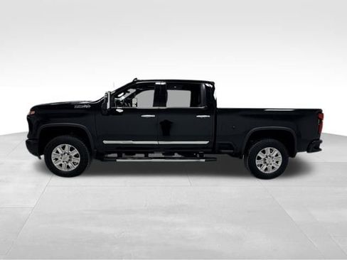 Certified 2025 Chevrolet Silverado 2500 High Country w/ High Country Premium Package image 3