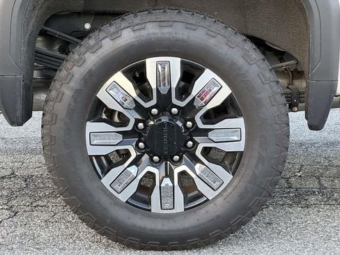 Used 2024 GMC Sierra 2500 Denali w/ Denali Reserve Package image 8