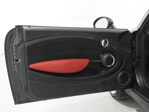 Used 2012 MINI Cooper S image 4