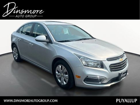 Used 2016 Chevrolet Cruze LT w/ Sun And Sound Package FWD image 1
