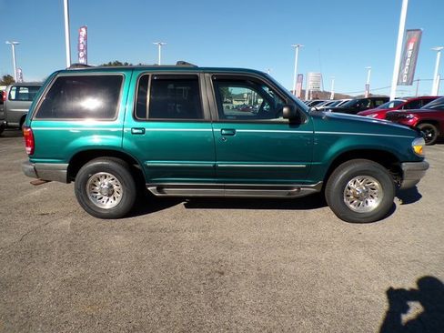 Used 1998 Ford Explorer Limited image 5