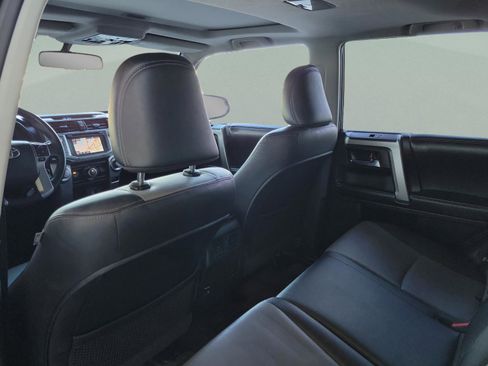 Used 2015 Toyota 4Runner Limited image 10